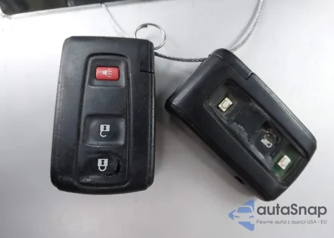 2006 Toyota Prius из США, поврежденный, VIN JTDKB20U367081075